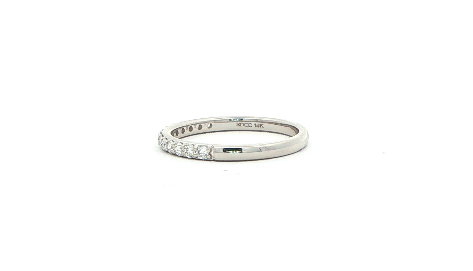 13-Stone Prong-Set Diamond Wedding Band in White Gold (0.33cts TWT) side