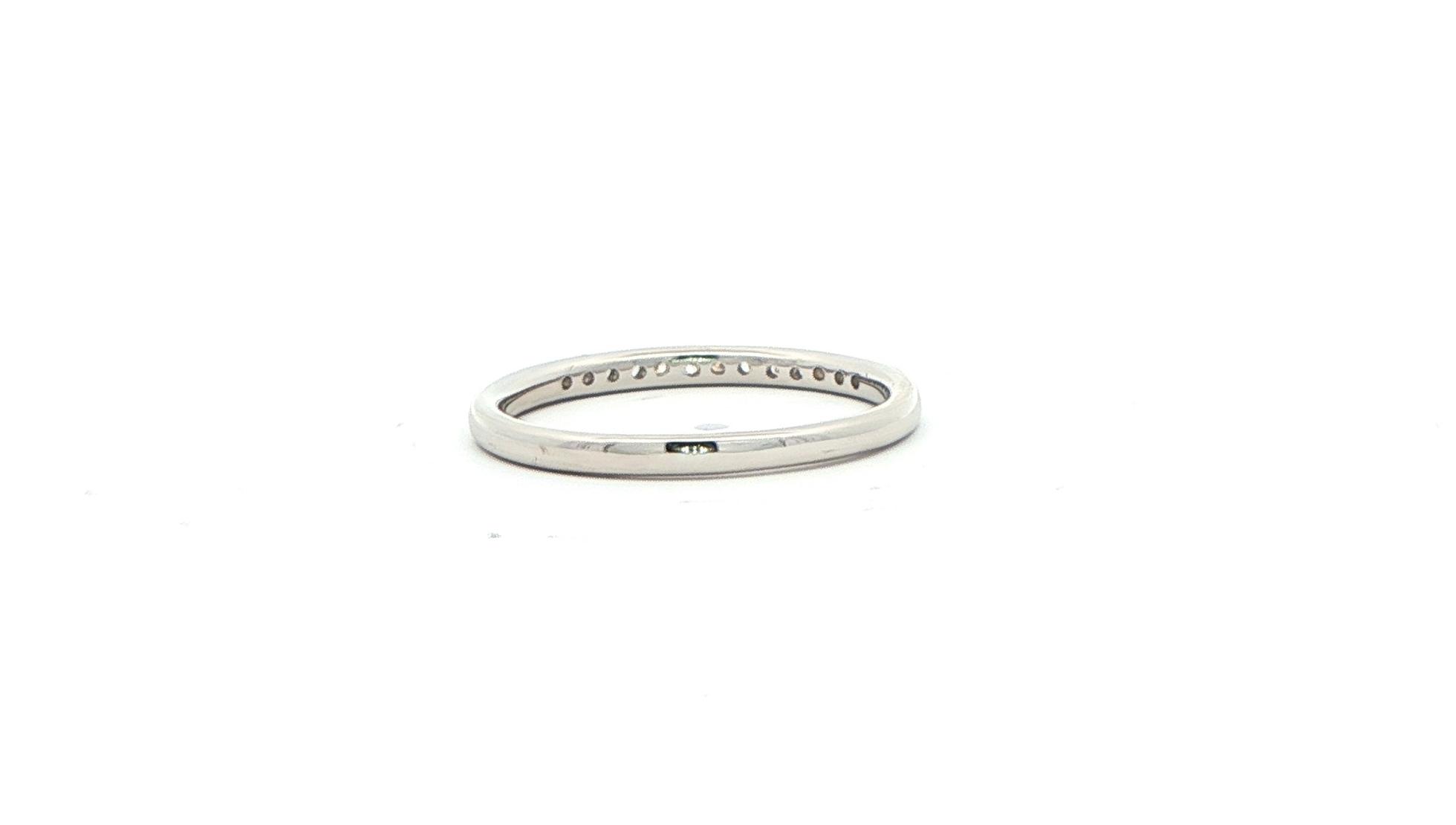 13-Stone Prong-Set Diamond Wedding Band in White Gold (0.14cts TWT) back