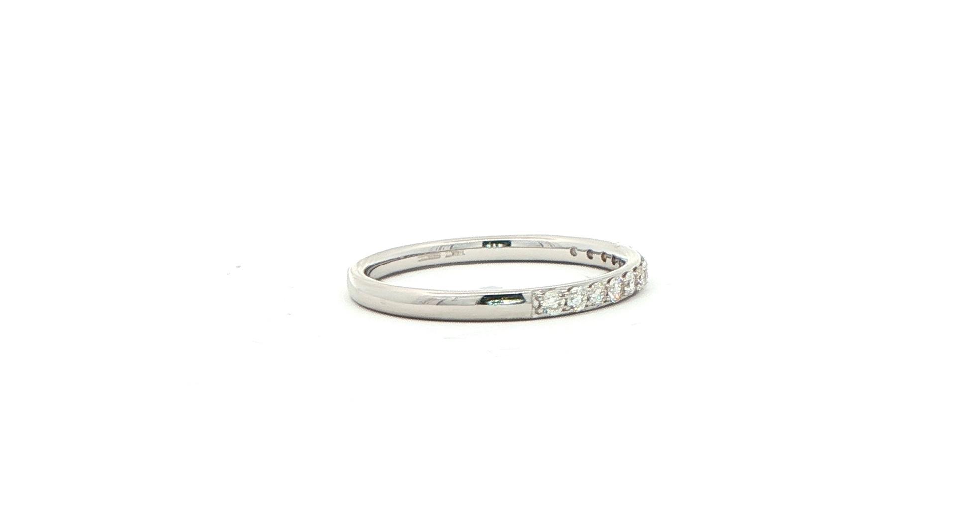 13-Stone Prong-Set Diamond Wedding Band in White Gold (0.25cts TWT) side