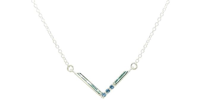 content/products/Montana Yogo Sapphire Minimalist Chevron Bar Necklace in Sterling Silver (0.03cts TWT)