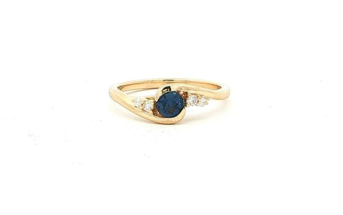 content/products/Montana Yogo Sapphire Bypass Ring with Diamond Cluster Accents in Yellow Gold (0.42cts TWT)