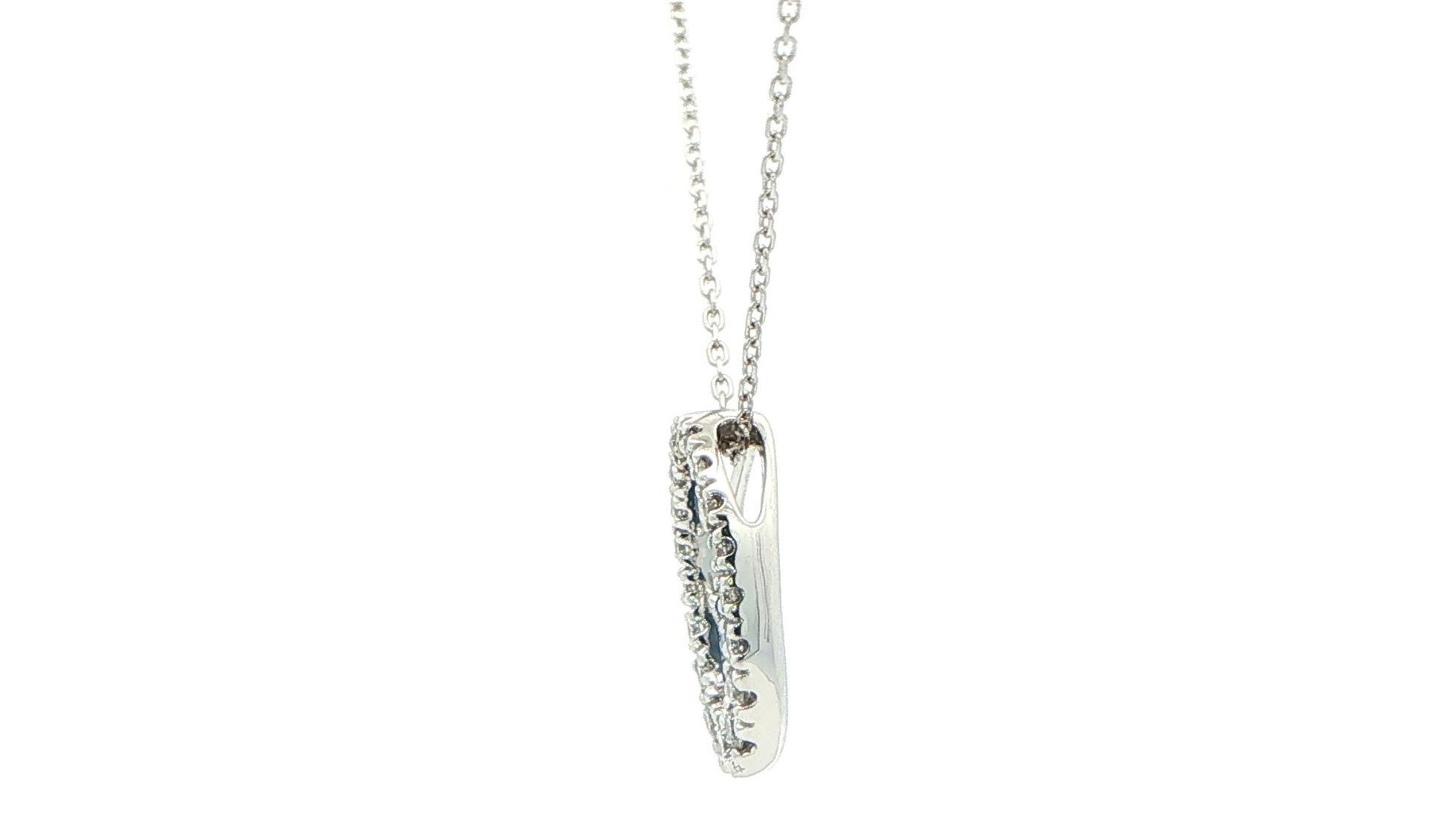 Oval-cut Montana Yogo Sapphire and Diamond Open Oval Pendant in White Gold (0.76cts TWT) side