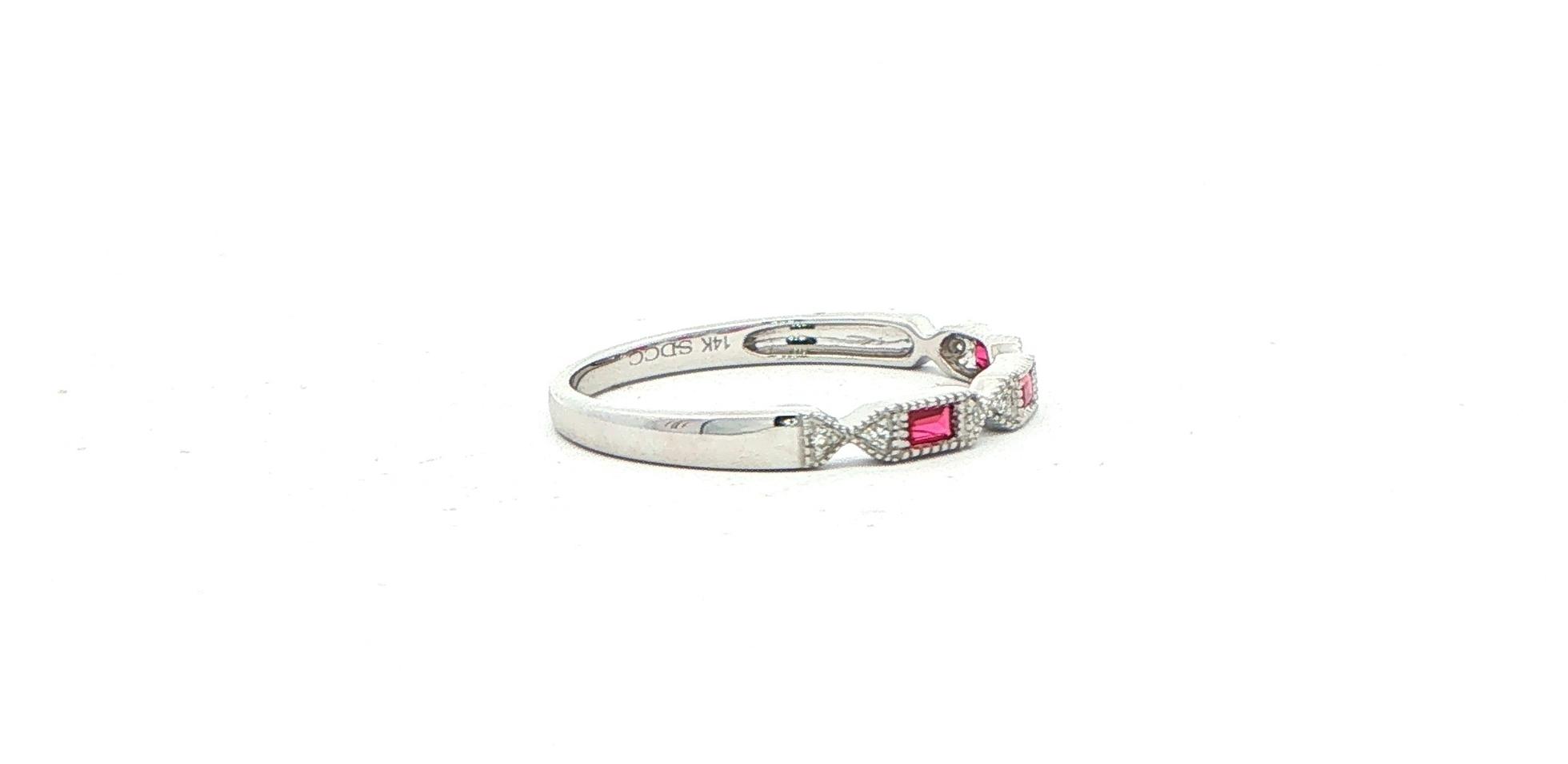 Vintage-Inspired Baguette Ruby and Diamond Ring in White Gold (0.15cts TWT) side