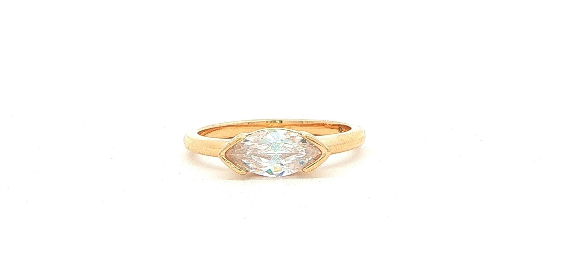 East-West Solitaire Marquise Engagement Ring Mounting in Yellow Gold