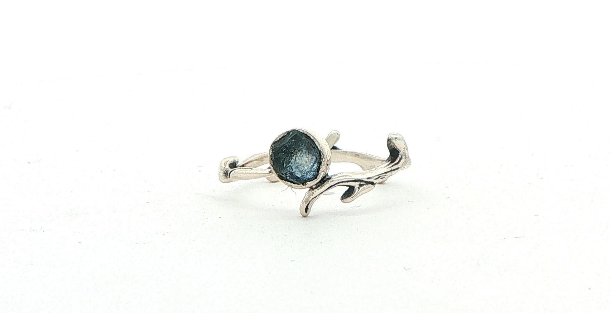 Deep Blue Raw Un-cut Montana Sapphire Twig Solitaire Ring in Sterling Silver