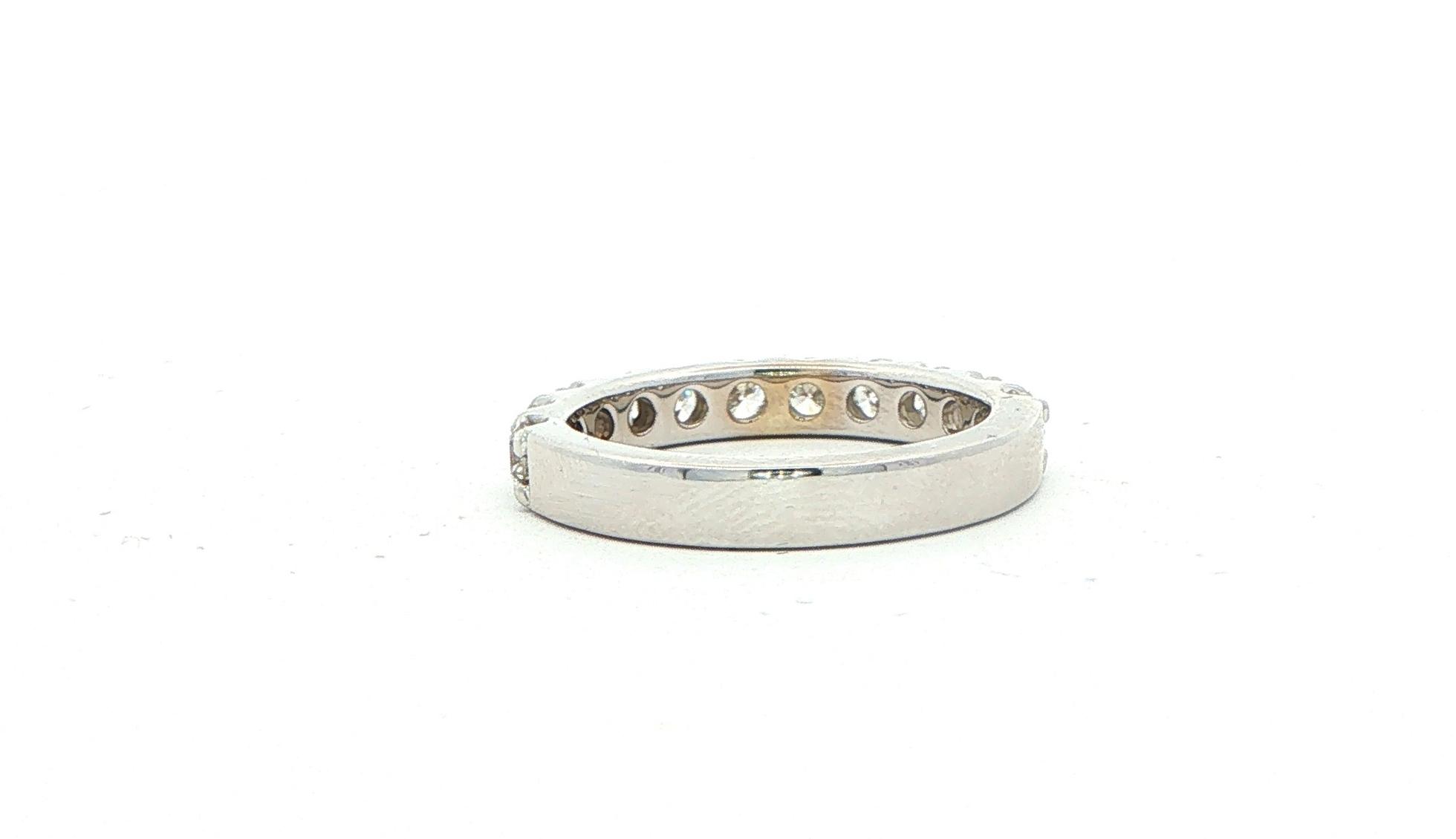 Estate Piece: 11-Stone Shared-Prong Diamond Band in White Gold (1.10cts TWT) back