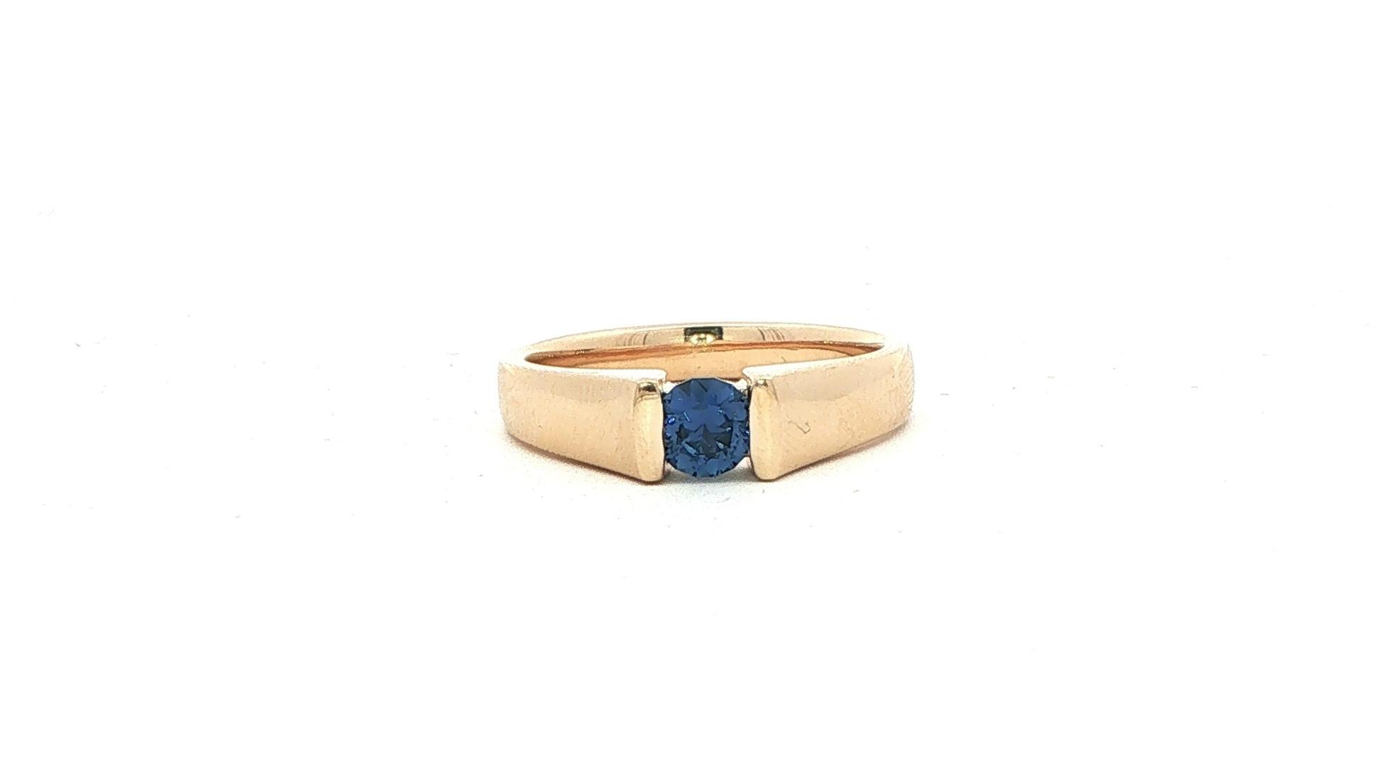 Bar-Set Royal Montana Yogo Sapphire Solitaire Ring in Yellow Gold (0.43cts) 
