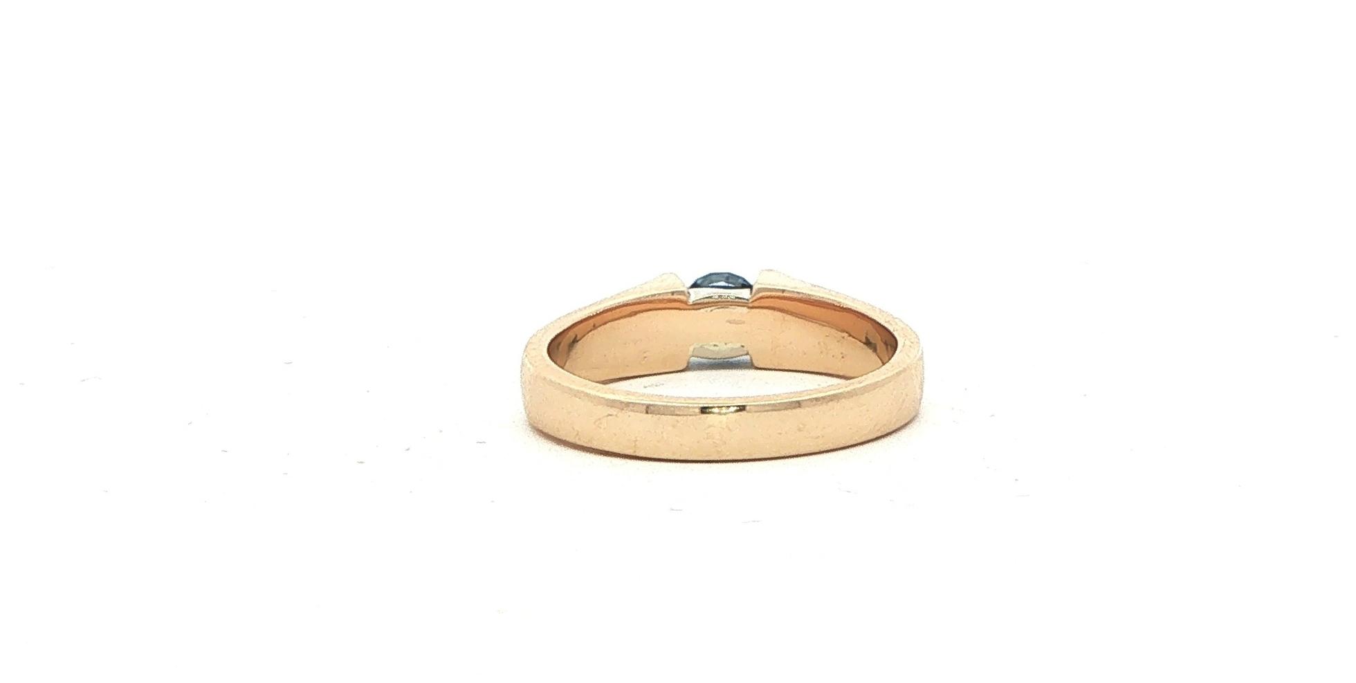 Bar-Set Royal Montana Yogo Sapphire Solitaire Ring in Yellow Gold (0.43cts)  back
