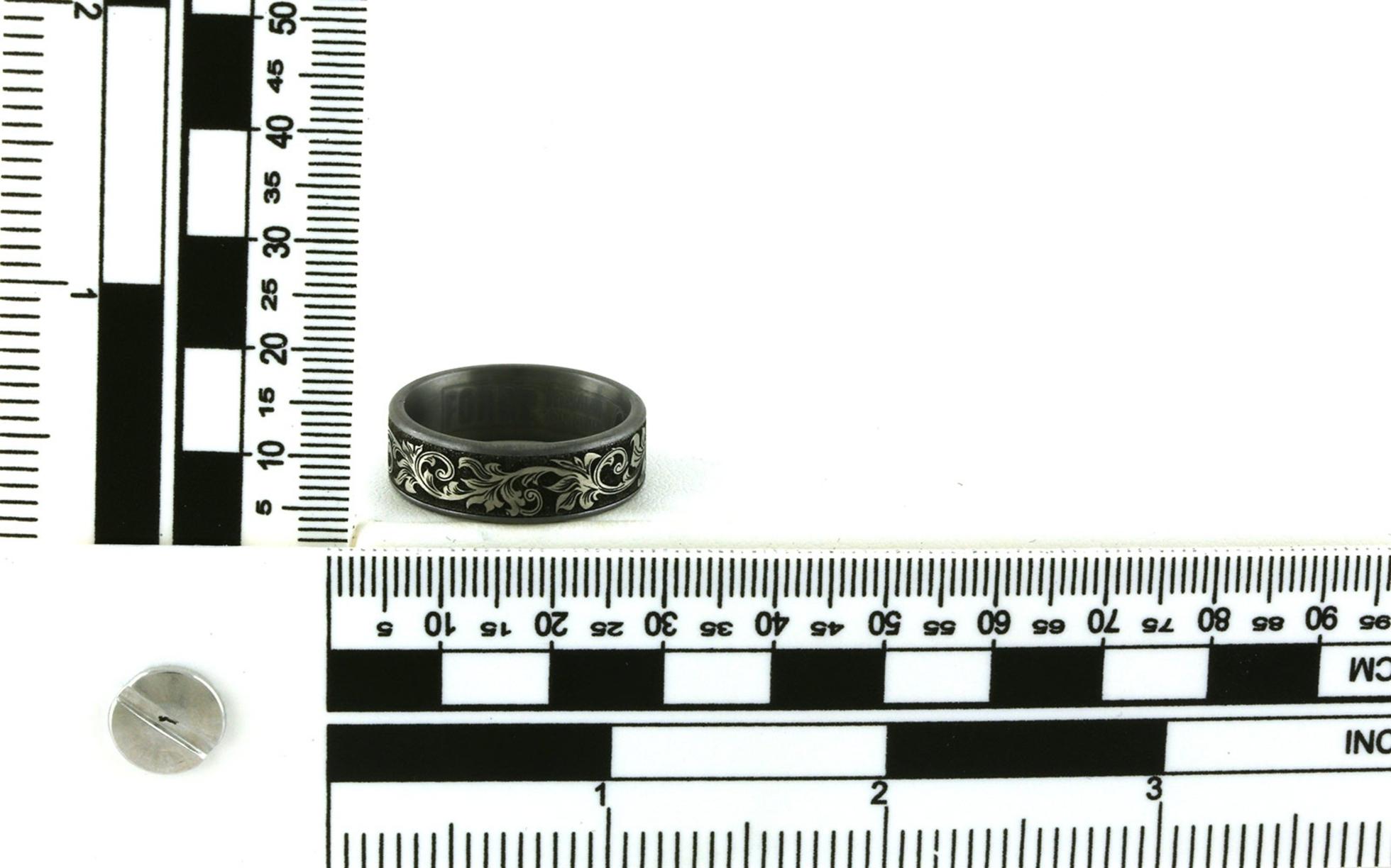 Vintage Script 7.5mm Gray Tantalum Band