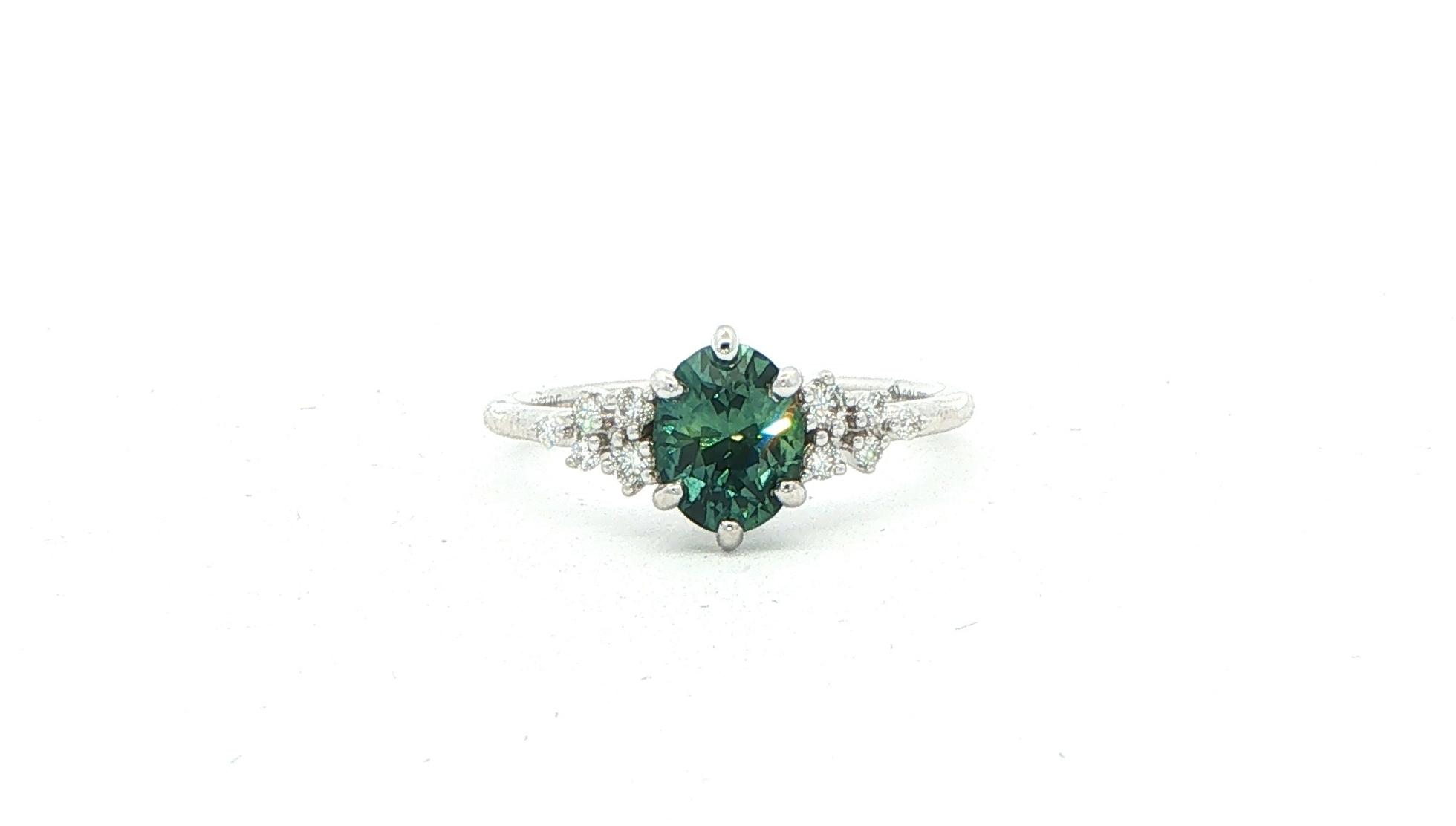 Oval-cut Green Montana Sapphire and Diamond Cluster Ring in White Gold (1.33cts TWT)