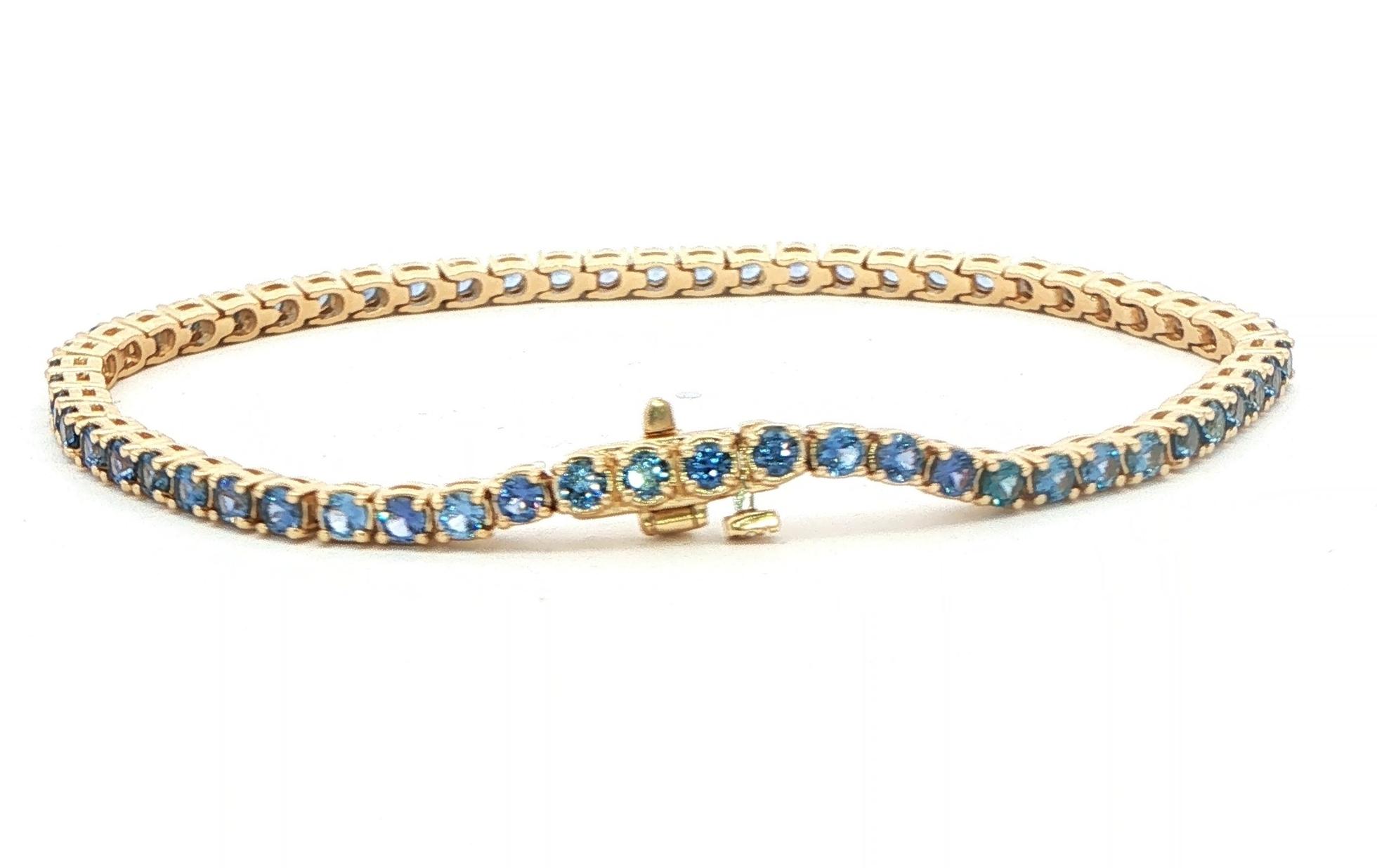 Montana Yogo Sapphire Tennis Bracelet in Yellow Gold (3.84cts TWT) clasp