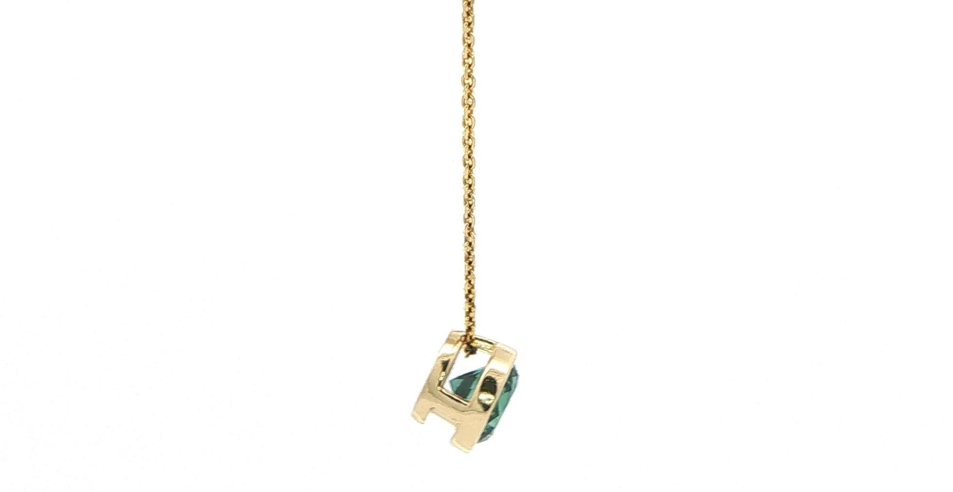 Forest Green Montana Sapphire Bezel Pendant Necklace in Yellow Gold (1.08cts) side