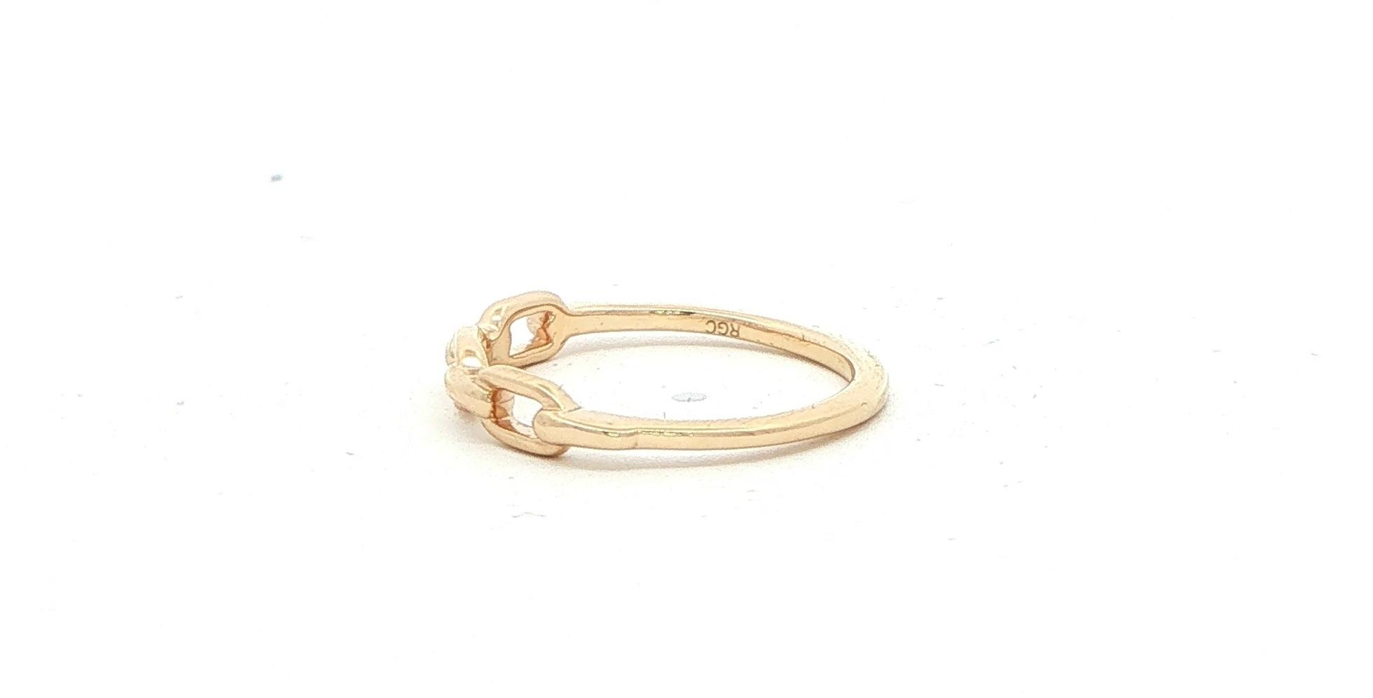 Estate Piece: Chain Link Band Ring in Yellow Gold side