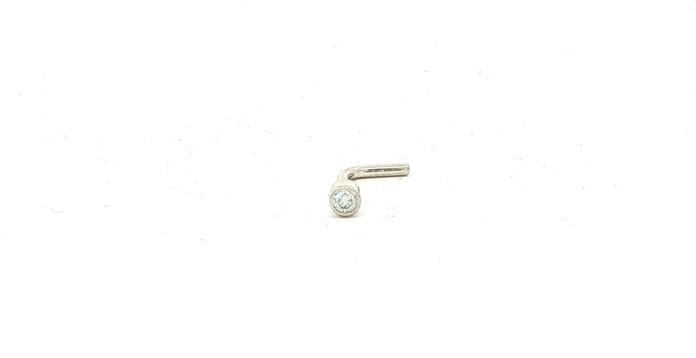 content/products/Bezel-Set Diamond Solitaire L-Shaped Nose Stud in White Gold (0.03cts)