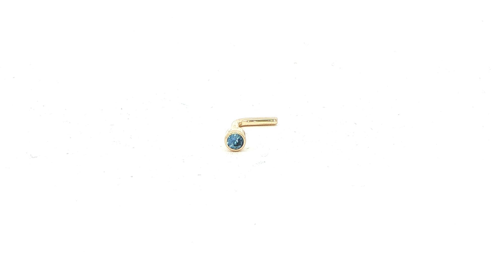 Bezel-Set Montana Yogo Sapphire L-Shaped Nose Stud in Yellow Gold (0.03cts)