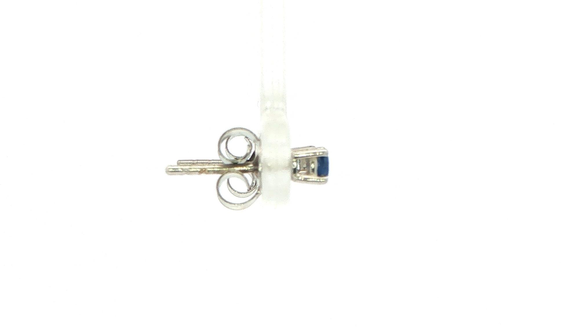 Blue Montana Sapphire Stud Earrings in 4-Prong Setting in Sterling Silver (0.25cts TWT) side