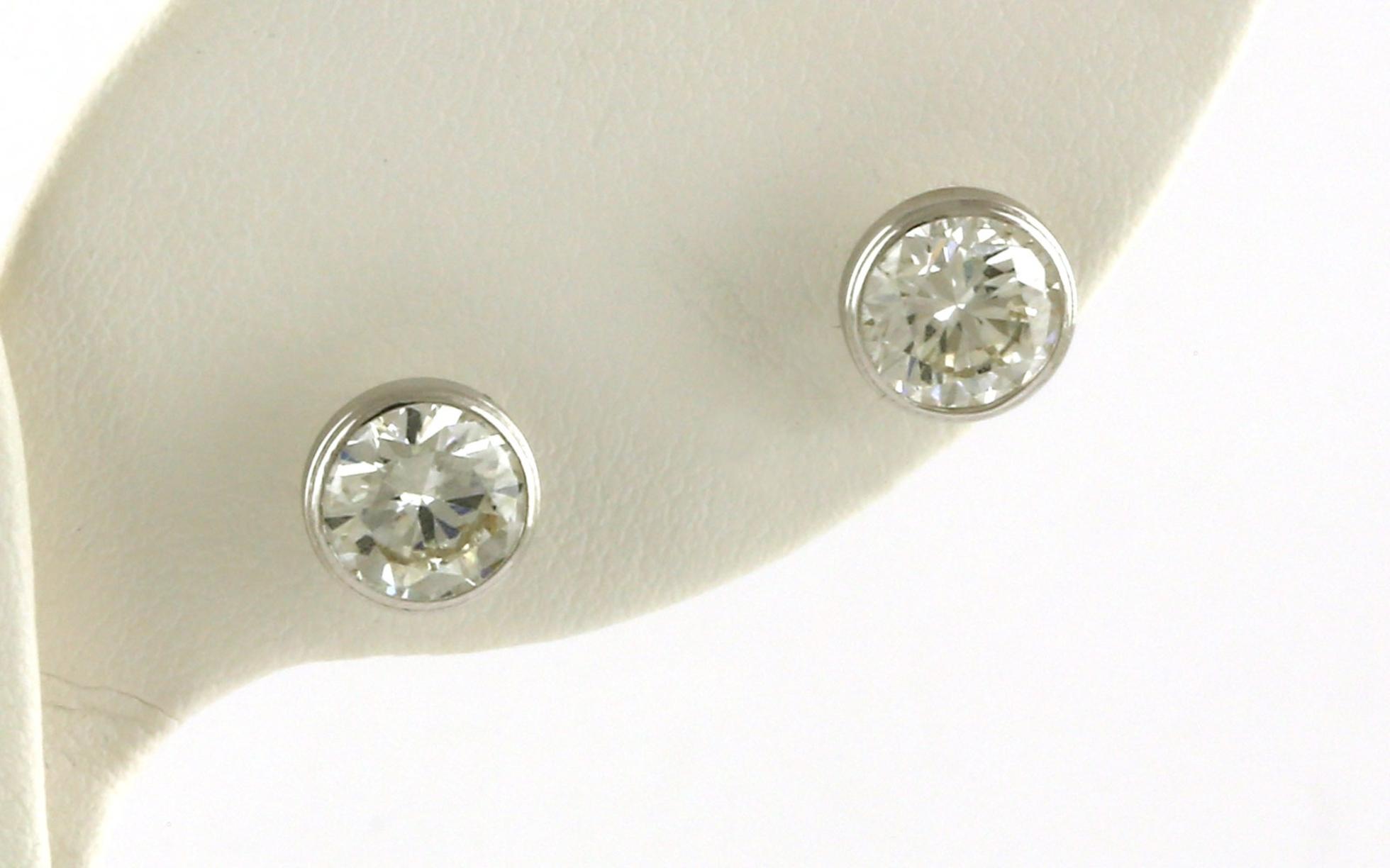 Bezel-Set Diamond Stud Earrings in White Gold (2.04cts TWT)