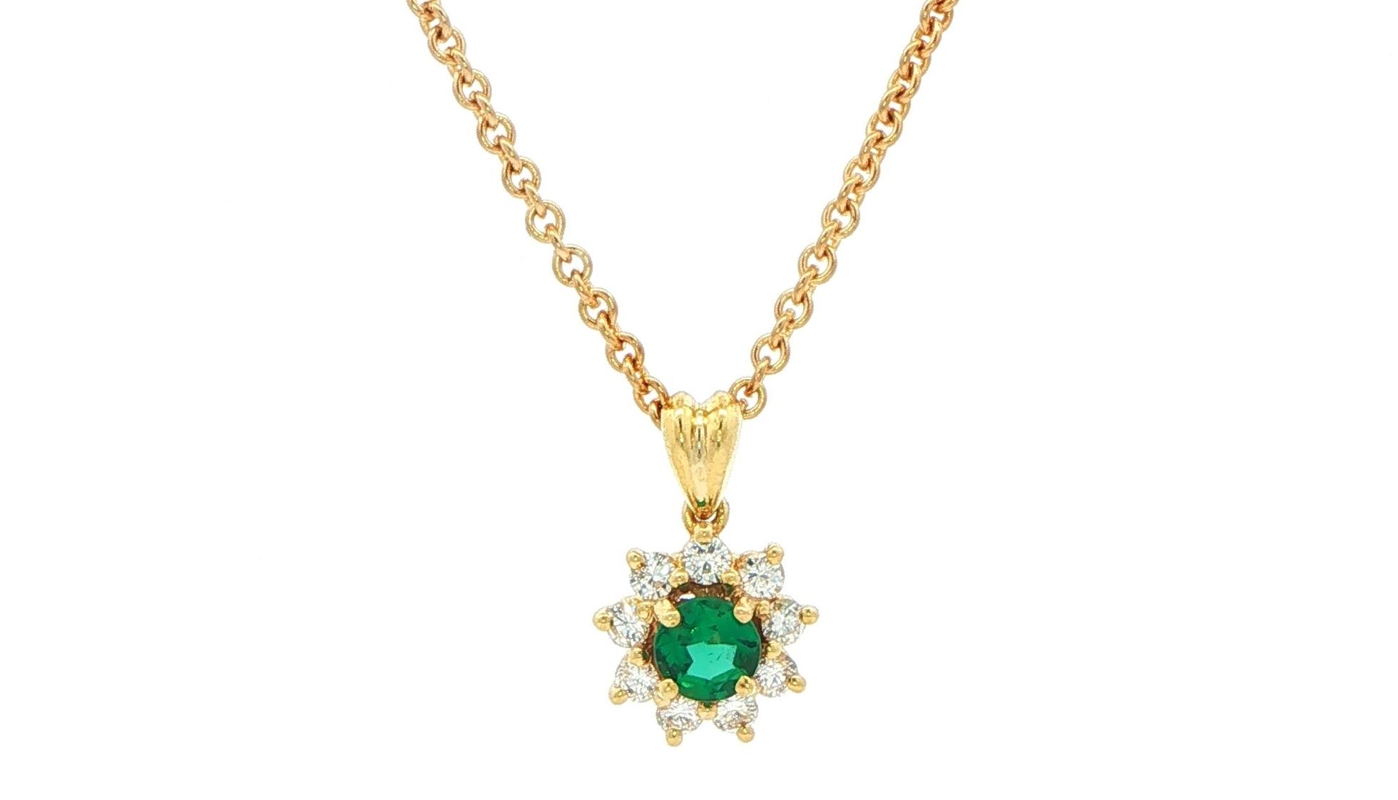 Estate Piece: Round Emerald Halo Pendant Necklace in Yellow Gold (0.43cts TWT)