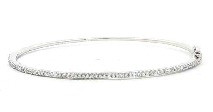 content/products/Estate Piece: Diamond Hinged Bangle Bracelet in White Gold (1.00cts TWT)