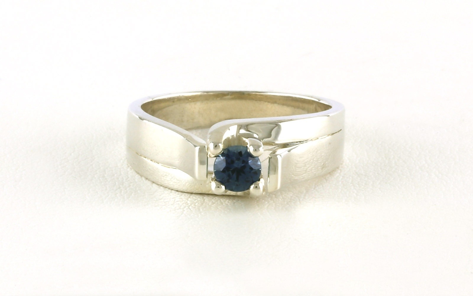 Montana Sapphire Split Shoulder Ring in Sterling Silver (0.33cts)