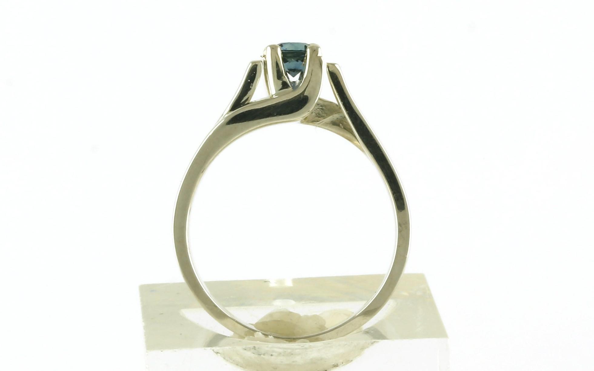 Montana Sapphire Split Shoulder Ring in Sterling Silver (0.33cts) side