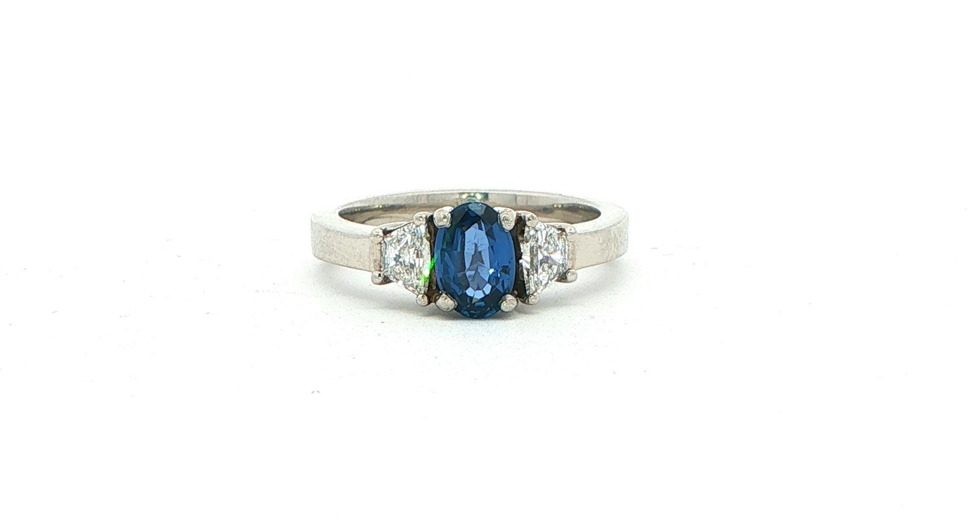 3-Stone Oval-cut Montana Yogo Sapphire and Trapezoid-cut Diamonds Ring in Platinum (1.41cts TWT)