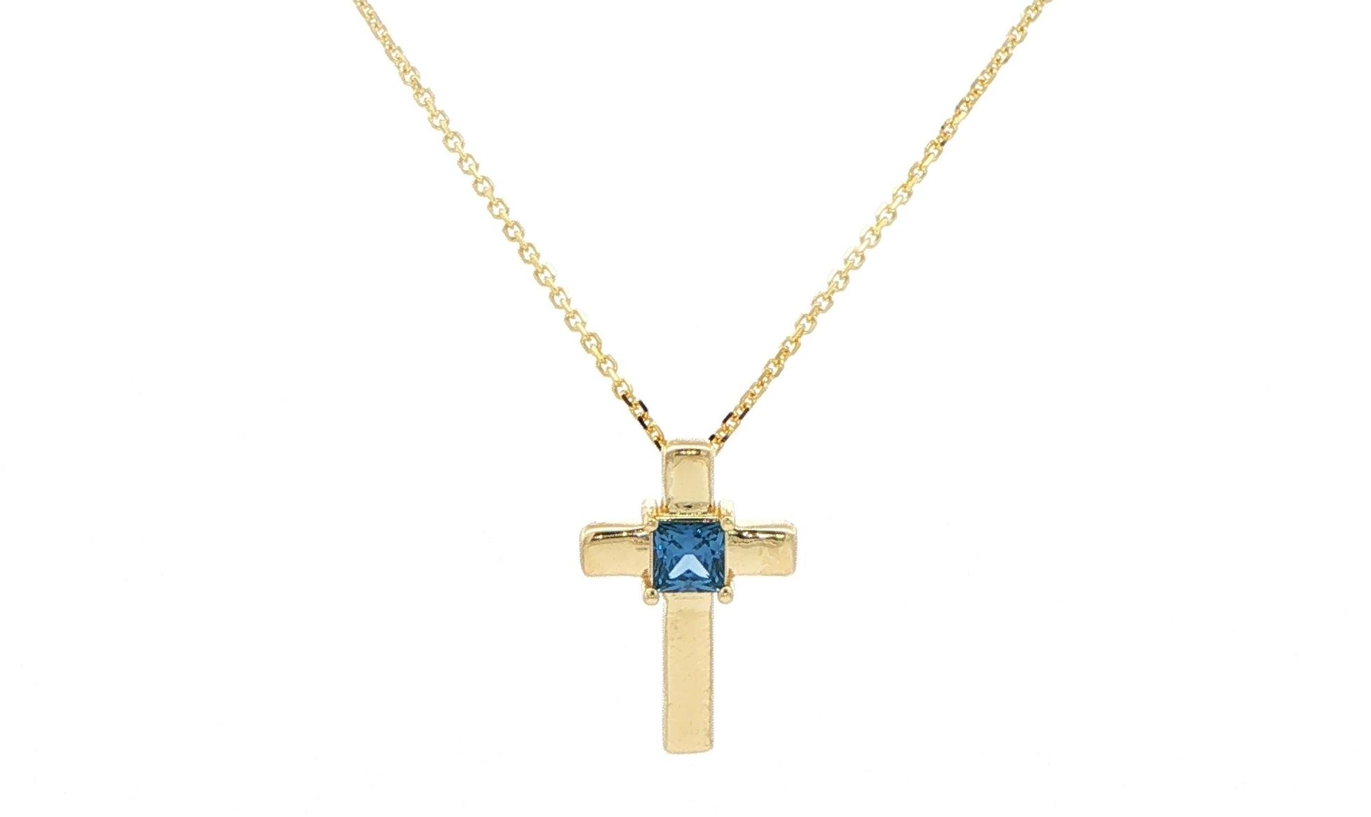 Princess-Cut Montana Yogo Sapphire Cross Pendant in Yellow Gold (0.16cts)