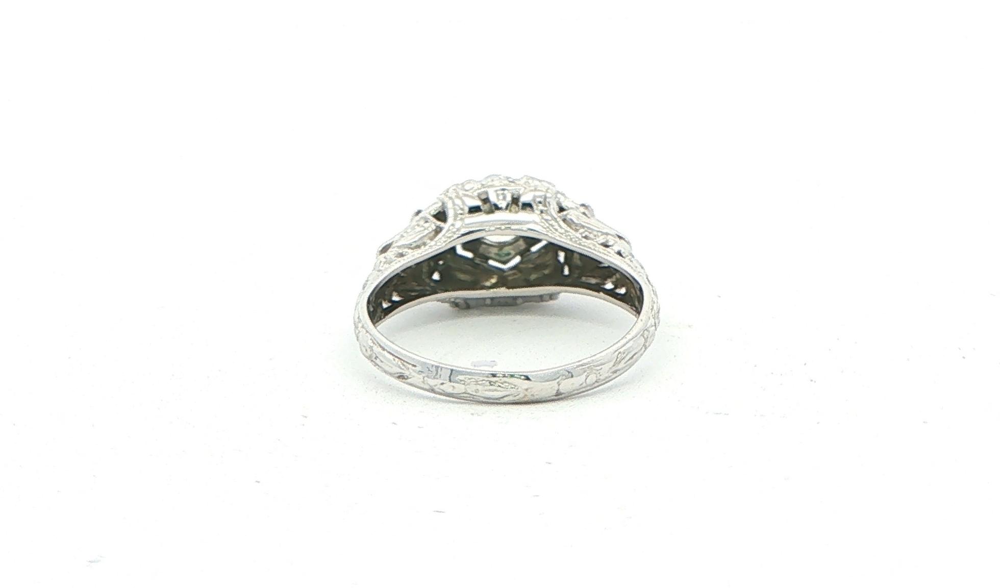 Estate Piece: Antique Bead Bright Diamond Solitaire Ring in White Gold (0.25cts) back