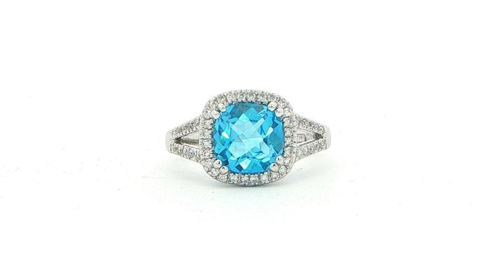 content/products/Estate Piece: Cushion Blue Topaz Split Shank Halo Ring in White Gold