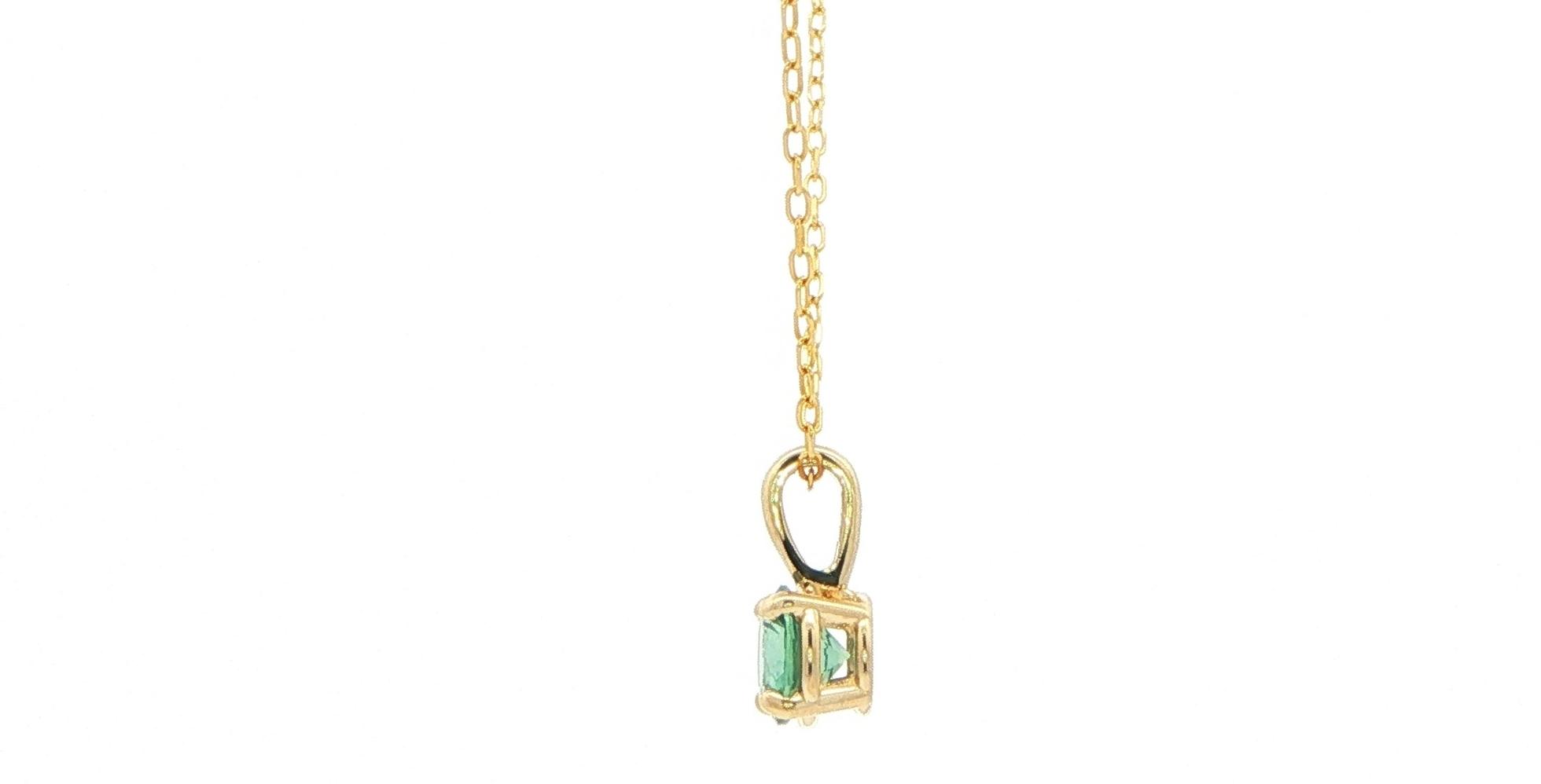 Green Montana Sapphire Solitaire Pendant Necklace in Yellow Gold (0.57ct) side