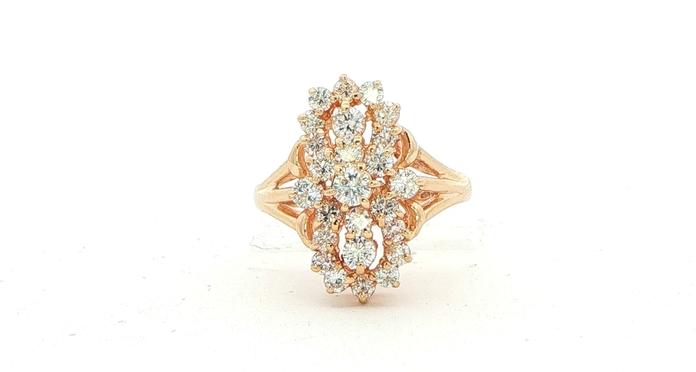 content/products/Estate Piece: Elongated Diamond Cluster Cocktail Ring in Yellow Gold (1.00cts TWT)