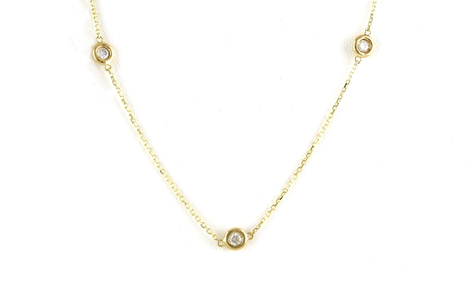 Bezel-Set Diamond Station Necklace in Yellow Gold (0.50cts TWT)
