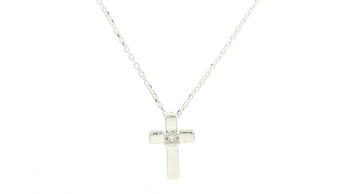 content/products/Diamond Accent Cross Pendant Necklace in Sterling Silver (0.06cts)