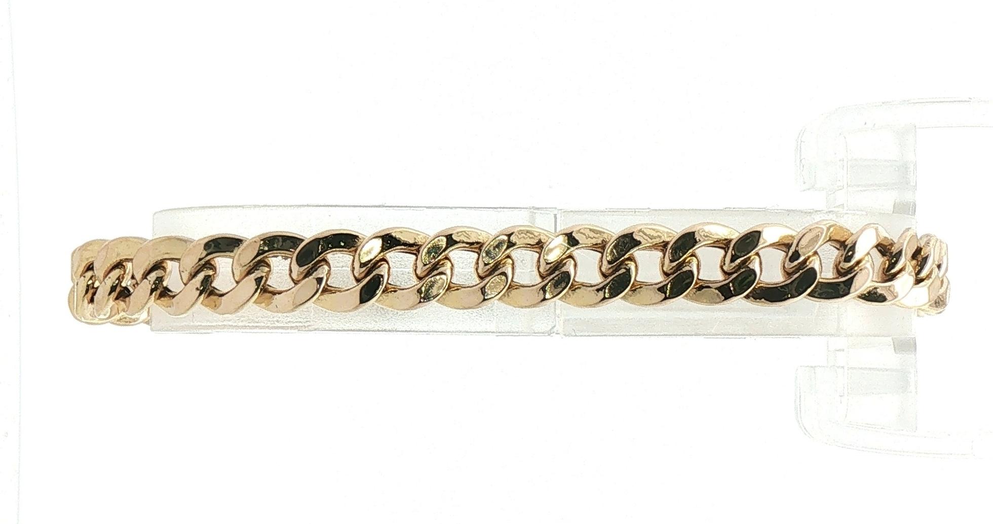Estate Piece: Hollow Curb Link Chain Bracelet in Yellow Gold