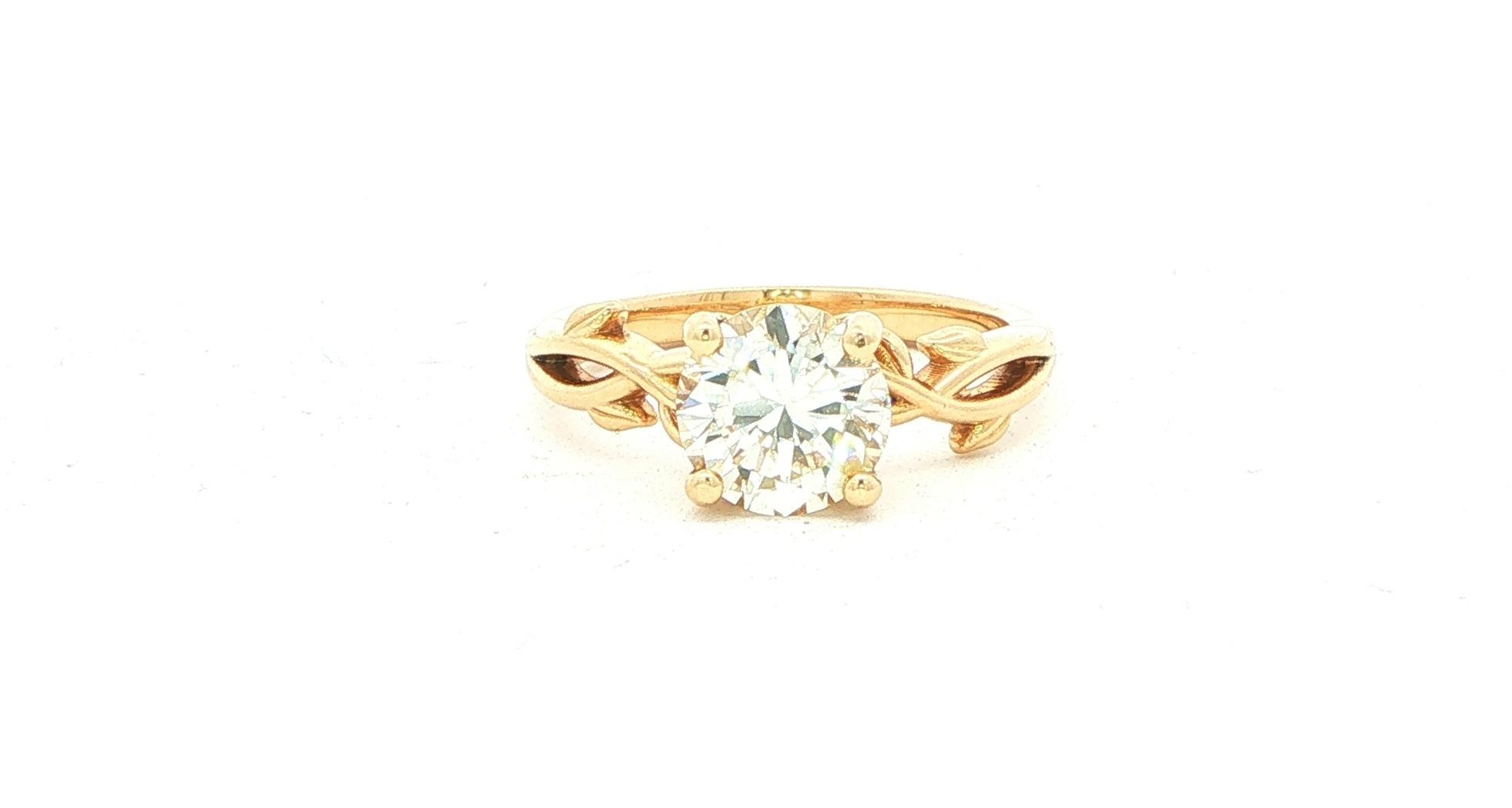 Vines Design Solitaire Diamond Engagement Ring in Yellow Gold (1.66cts)