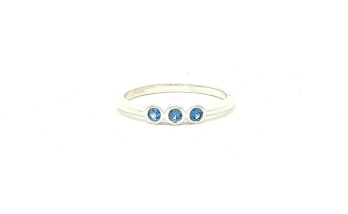 content/products/Three-Stone Montana Yogo Sapphire Bezel-Set Ring in Sterling Silver  (0.15cts TWT)