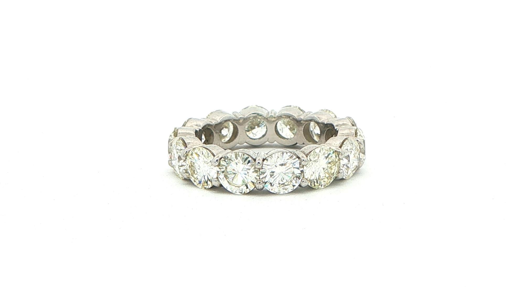 Diamond Eternity Band in Platinum (5.97cts TWT)