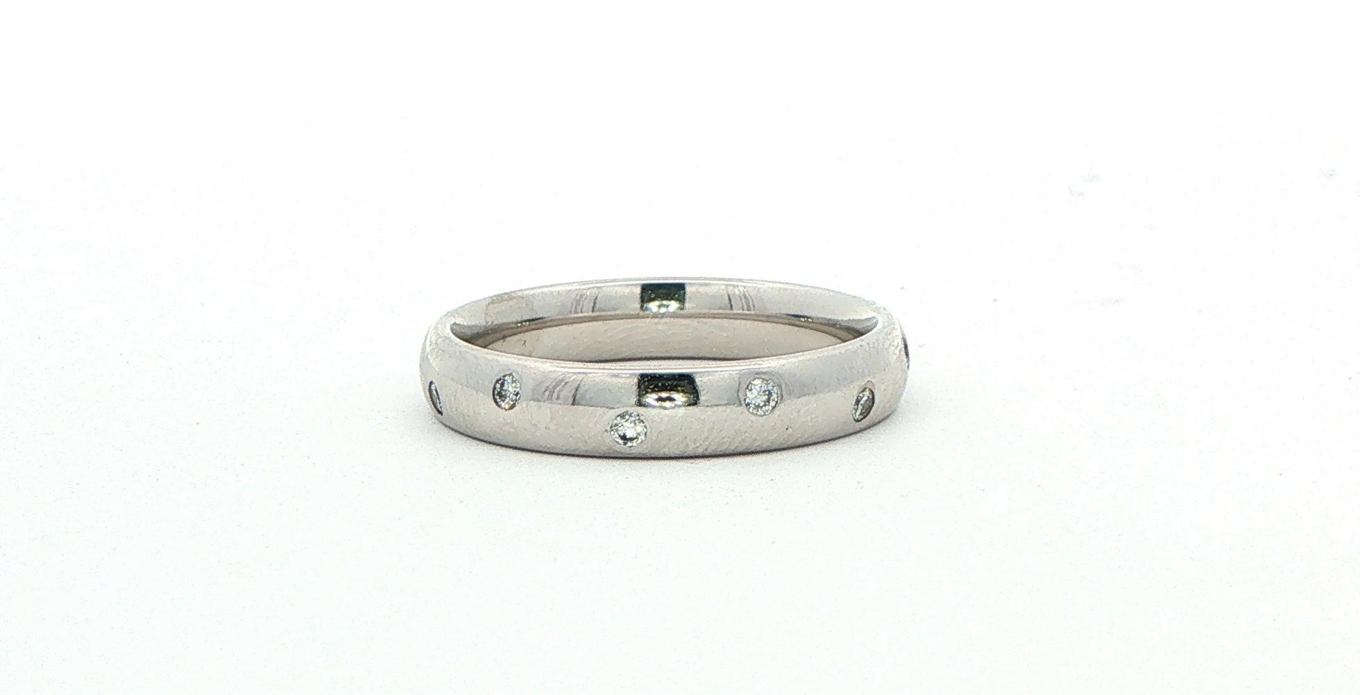 Estate Piece: Flush Set Diamond Band Eternity Ring in White Gold (0.25cts TWT)