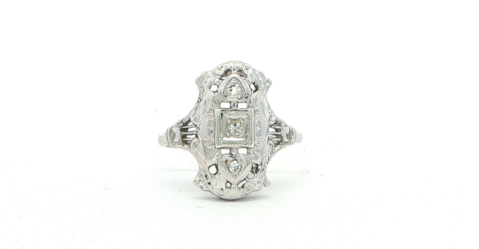 Estate Piece: Vintage Filigree Diamond Cocktail Ring in White Gold (0.05cts TWT)