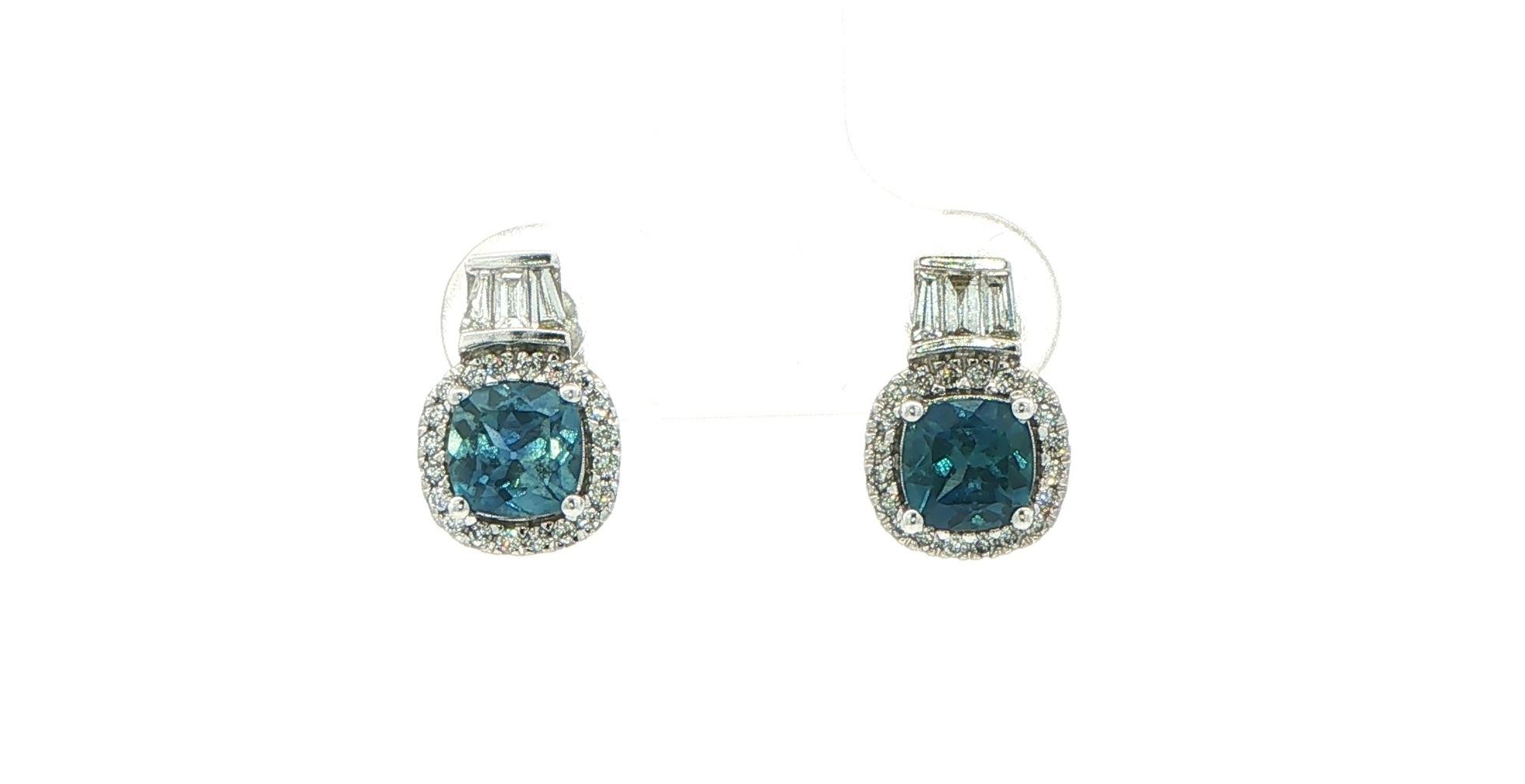Peacock Blue Montana Sapphire and Diamonds Halo Stud Earrings in White Gold (1.79cts TWT)