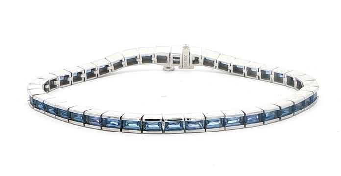 content/products/Channel-set Baguette Montana Yogo Sapphire Tennis Bracelet in White Gold (5.62cts TWT)