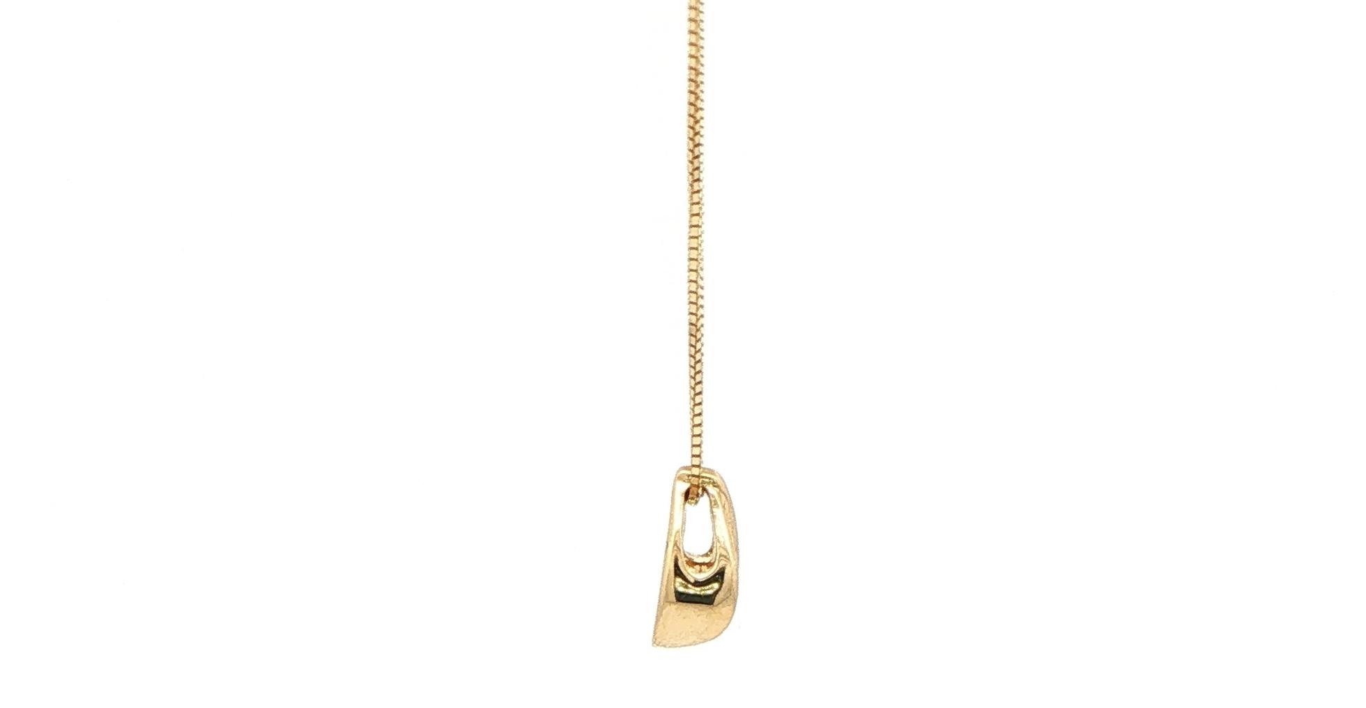 Teardrop Montana Yogo Sapphire Pendant Necklace in Yellow Gold (0.25cts TWT) side