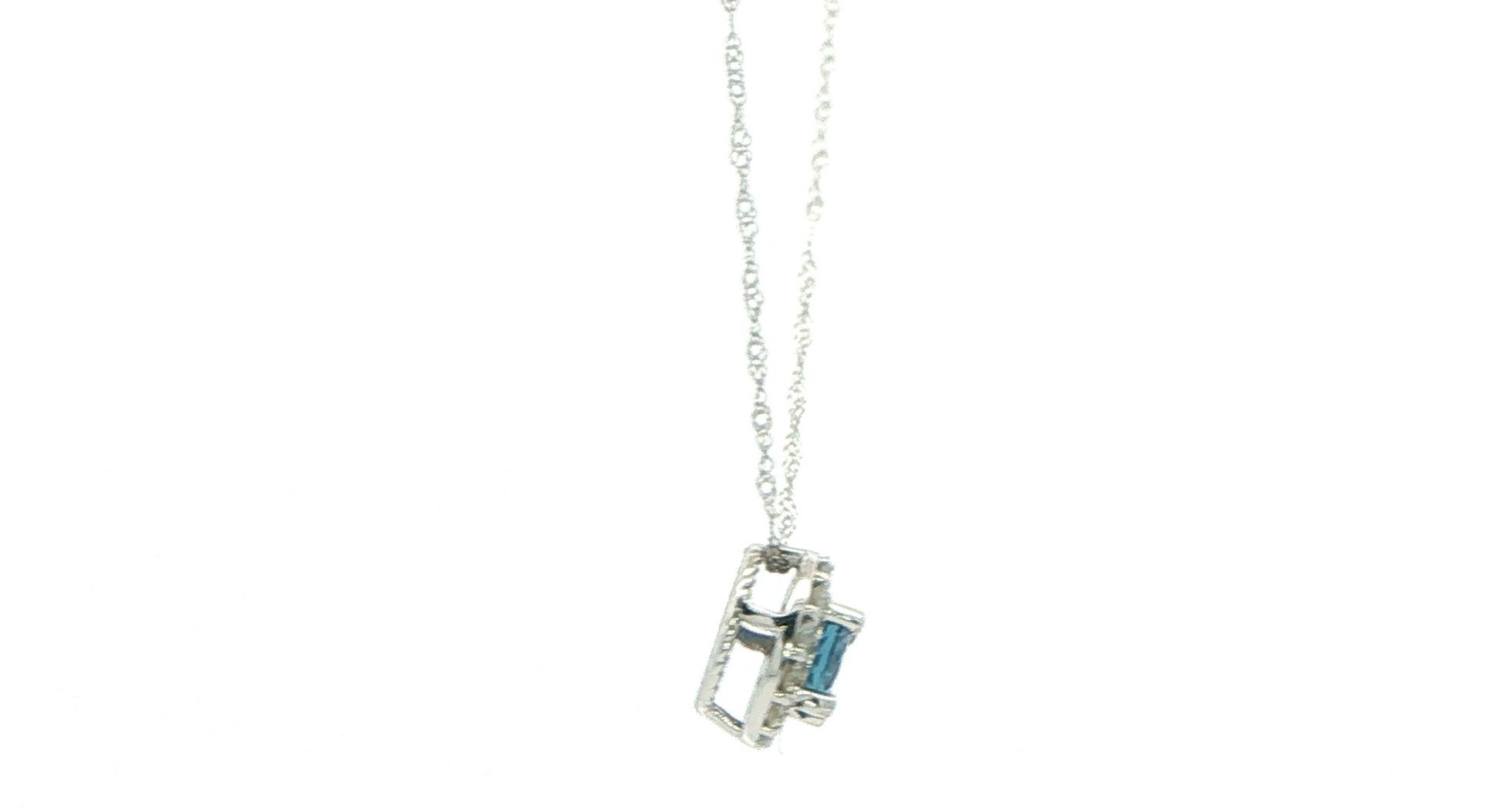 Montana Yogo Sapphire and Diamond Halo Pendant Necklace in White Gold (0.33cts TWT) side