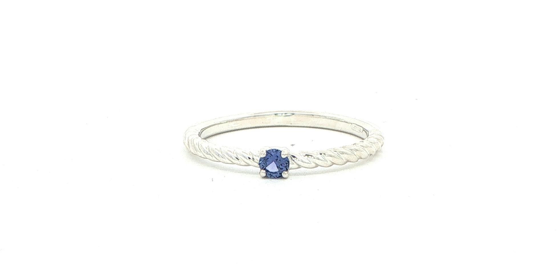 Twisted Band Huckleberry Sapphire Solitaire Ring in Sterling Silver (0.10cts)
