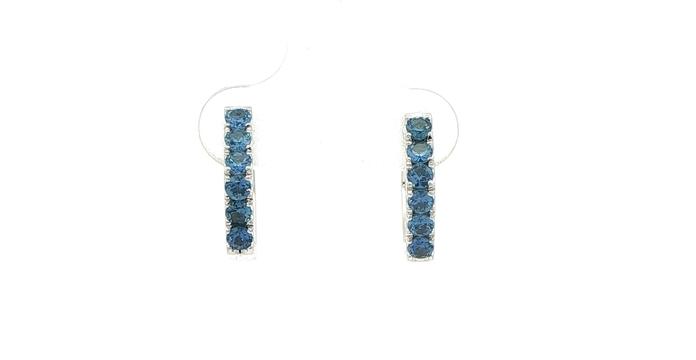 content/products/Montana Yogo Sapphire Hexagon Hoop Earrings in White Gold (0.80cts TWT)