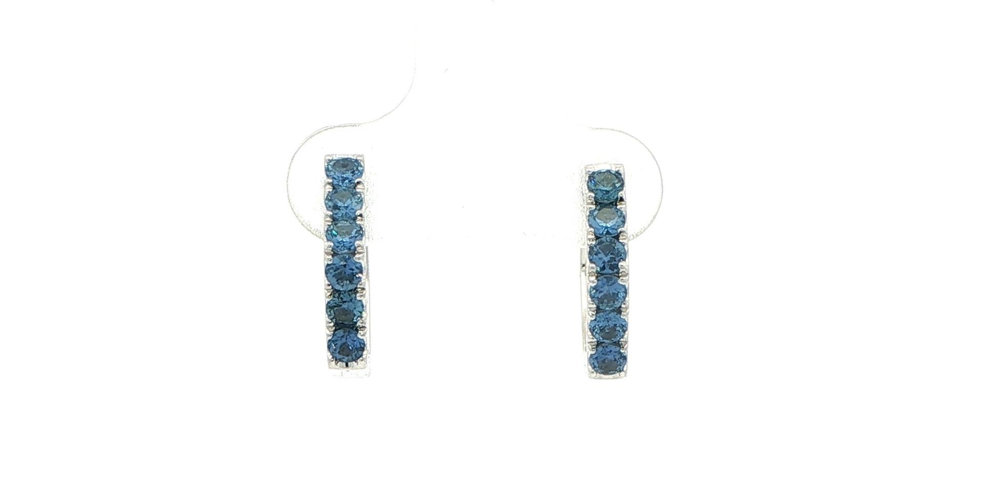 Montana Yogo Sapphire Hexagon Hoop Earrings in White Gold (0.80cts TWT)