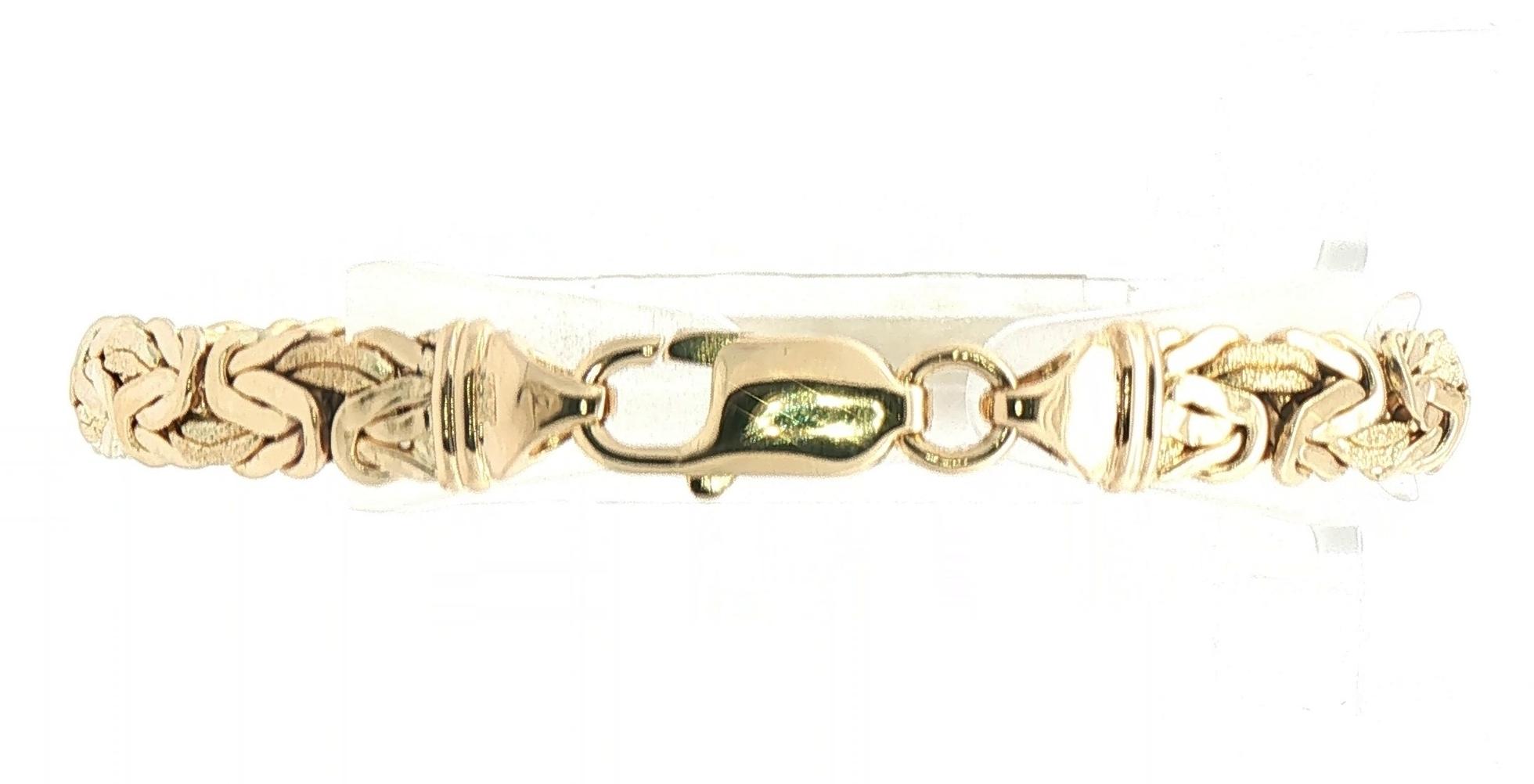 Estate Piece: Byzantine Woven Link Chain Bracelet Yellow Gold back