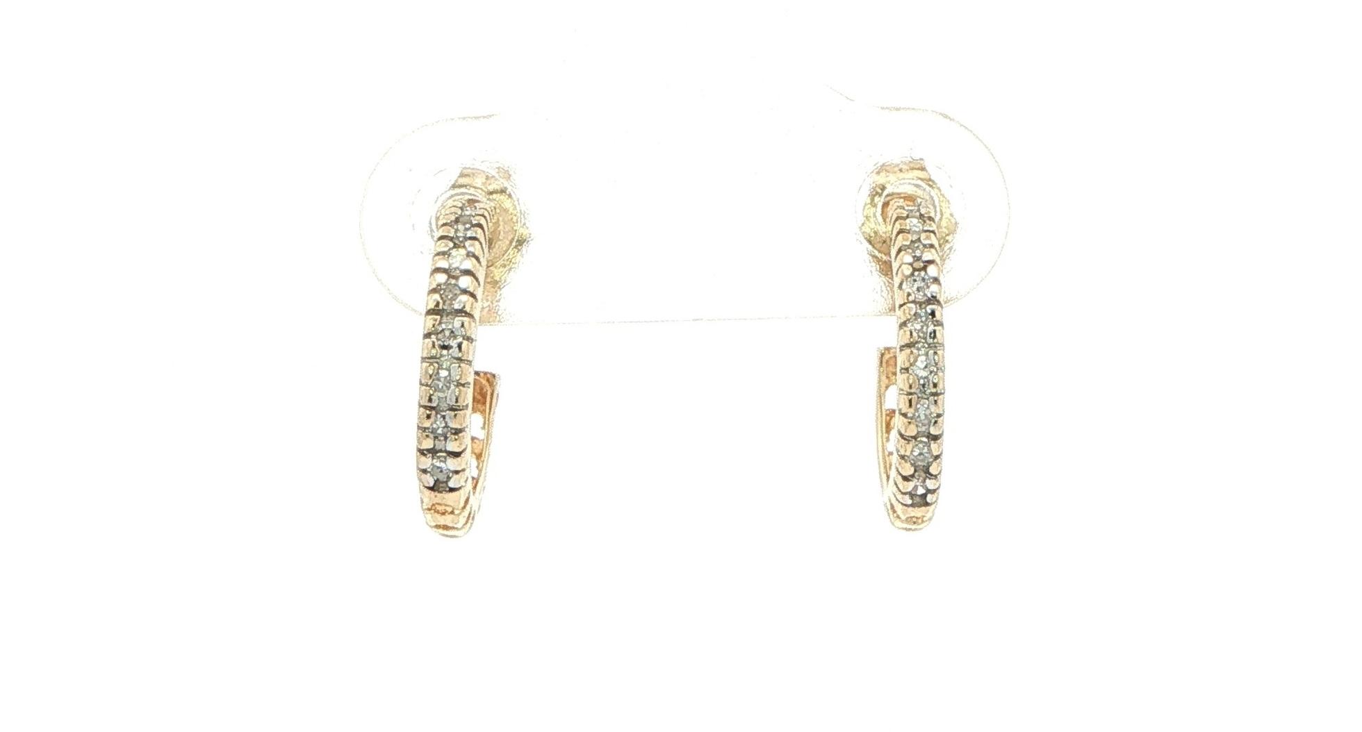 Estate Piece: Diamond Post Hoop Earrings in Yellow Gold (0.15ct TWT)