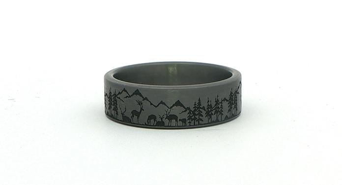 content/products/Flat Comfort Fit Band Ring with Engraved Wildlife Landscape in Grey Tantalum