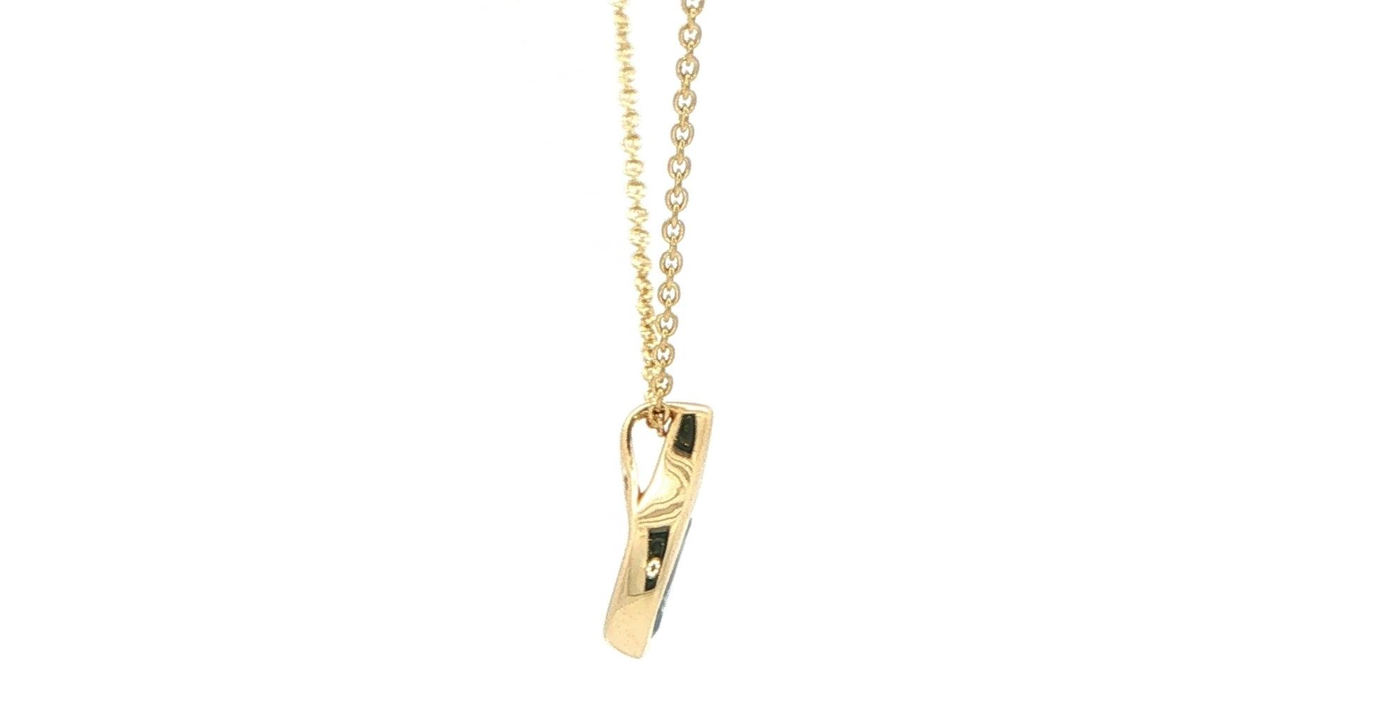 Bezel-set Marquise Montana Yogo Sapphire Necklace in Yellow Gold (0.26cts TWT) side